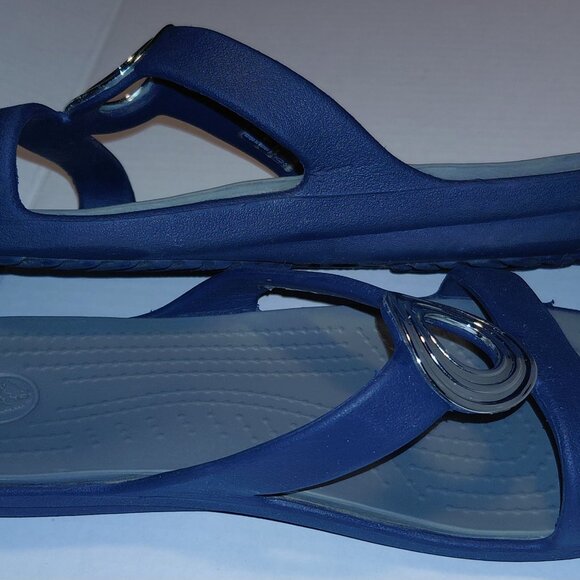 Crocs Sanrah Beveled Circle Slide Sandal Women's Size 10 Navy Blue/Silver - Picture 8 of 13